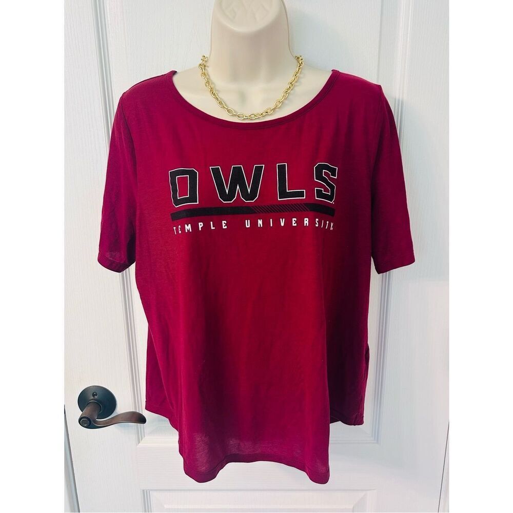 Under Armor Temple University Owls Maroon Short Sleeve Women's Top!